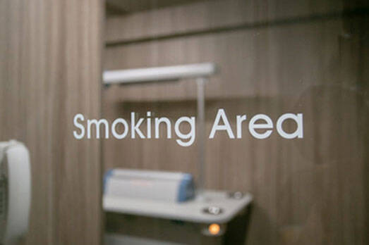 イメージ：喫煙ブース
